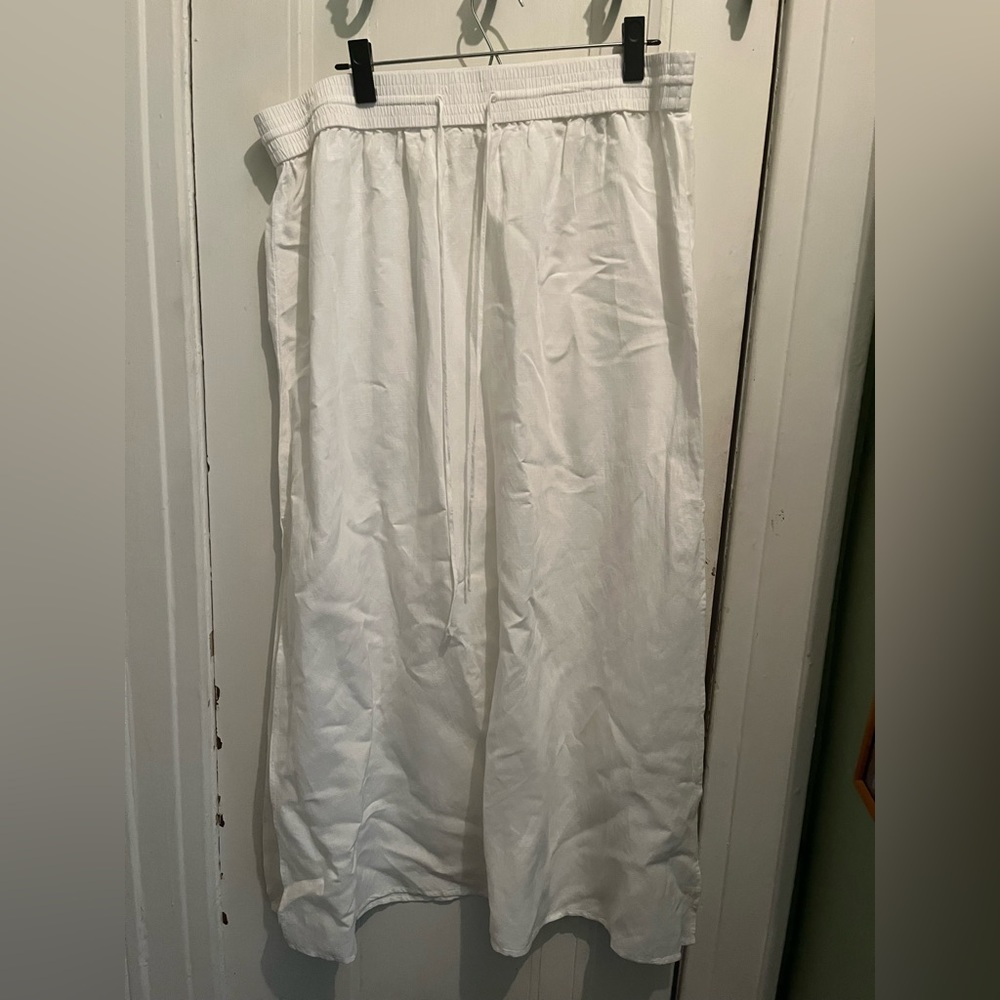 H&M Long White Skirt